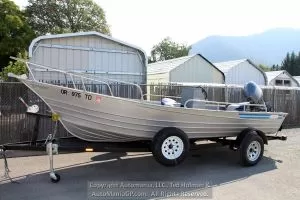 18 Foot Boat for sale