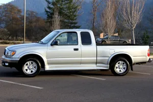 Tacoma Extra Cab 2WD SR5 Truck for sale
